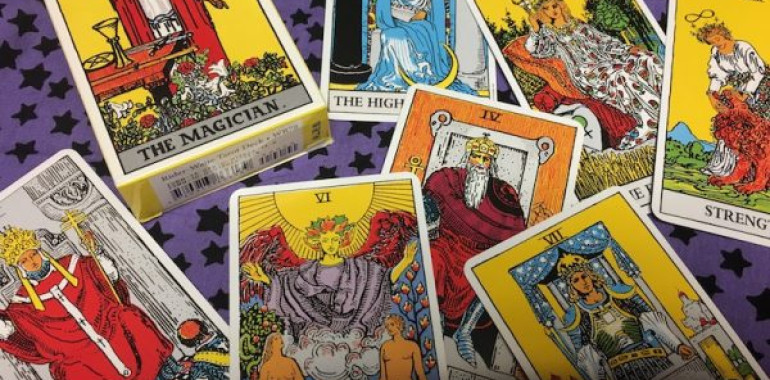 Tarot- izkustvena integrativna delavnica